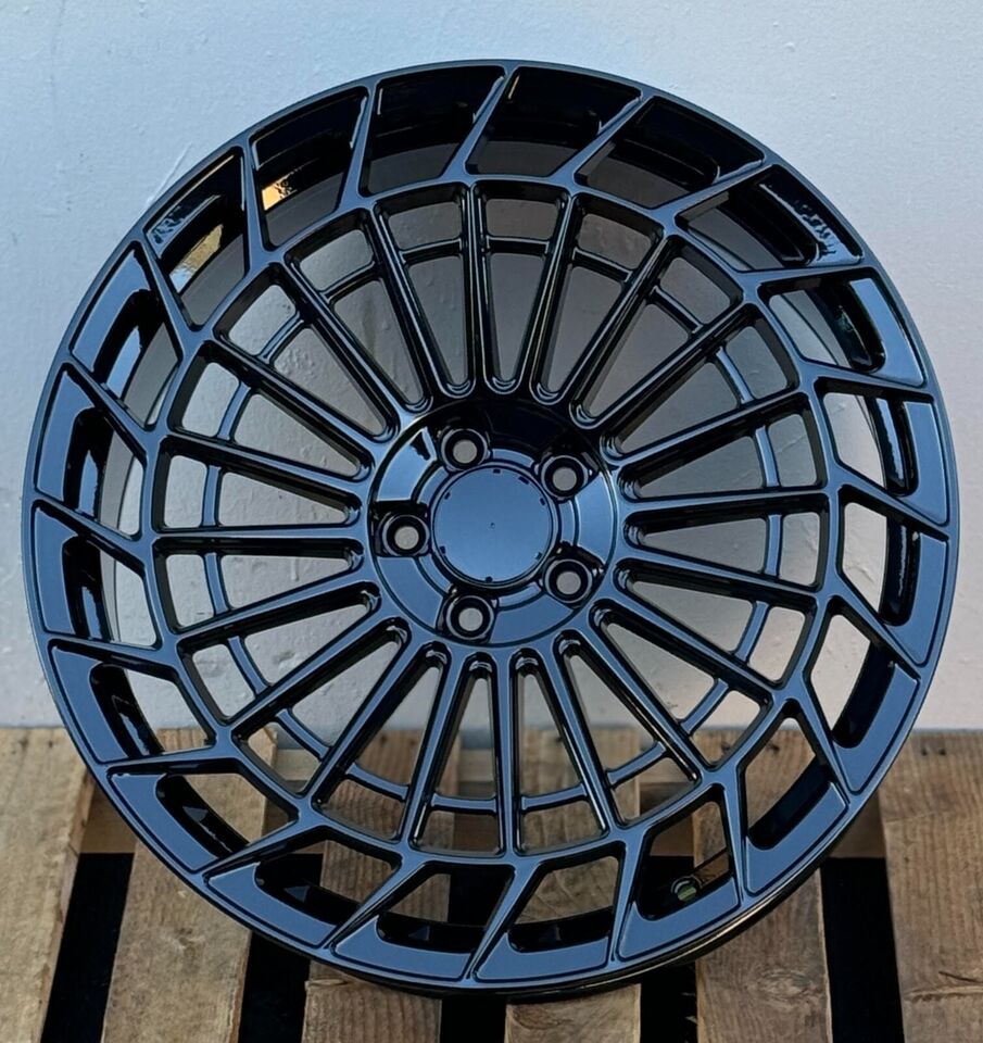 MB022 Gloss Black Wheels for Mercedes-Benz | 21"