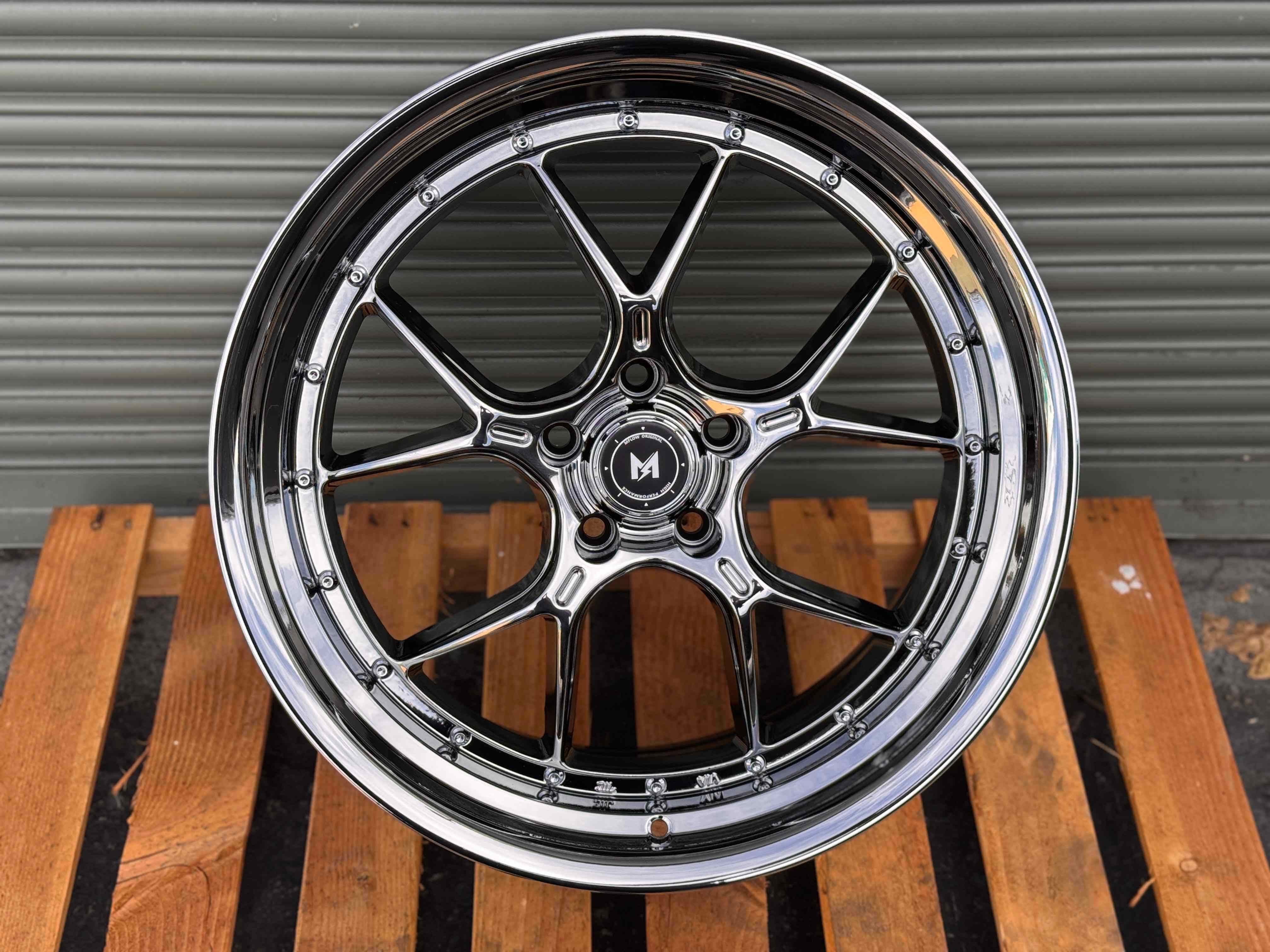 MFlow Racing MFL01 Flow Formed Machined Lip Wheels | 18"-20" | Multi Bolt