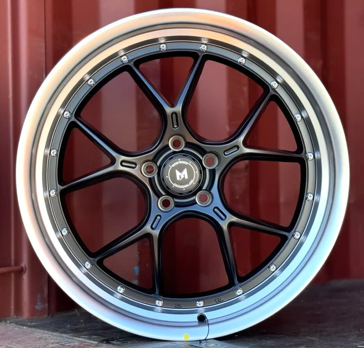 MFlow Racing MFL01 Flow Formed Machined Lip Wheels | 18"-20" | Multi Bolt