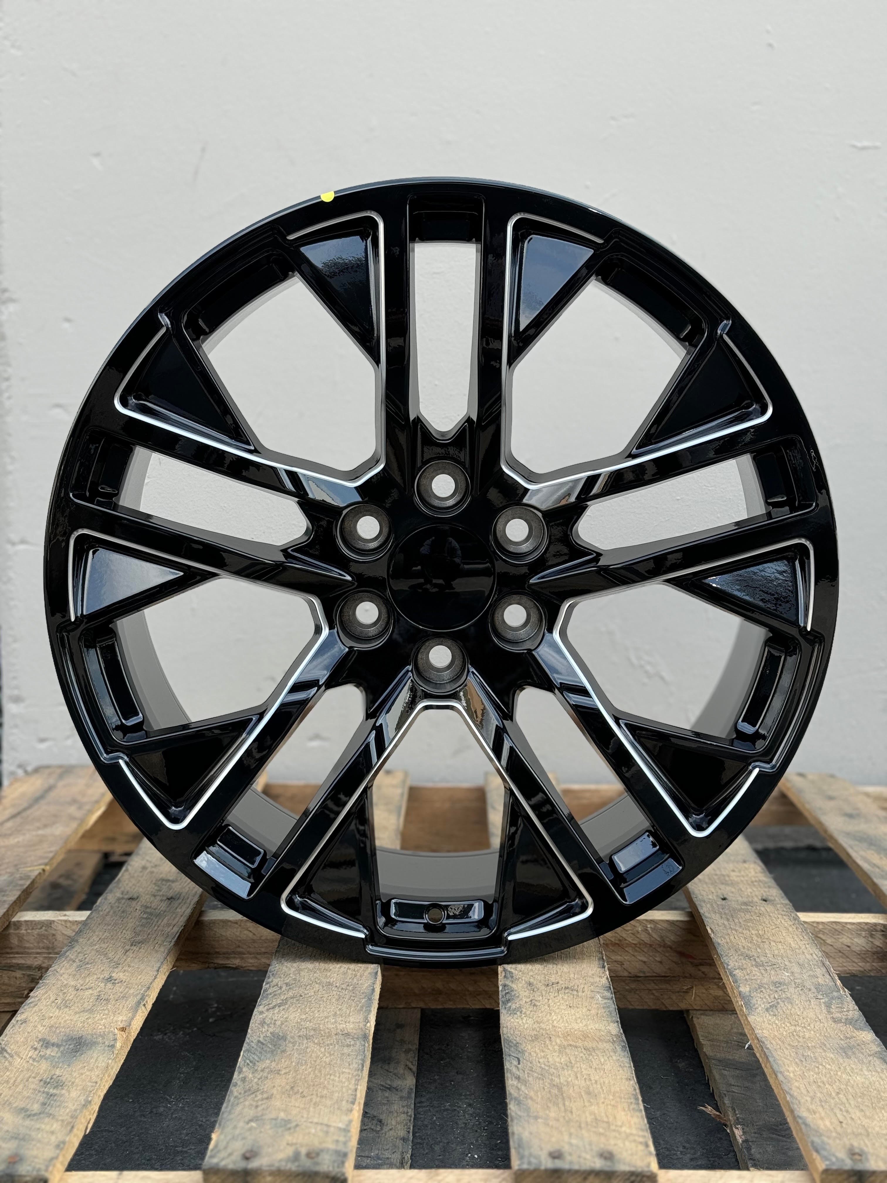 GM03 Wheels for GM | 22" - Black+Milled Spokes