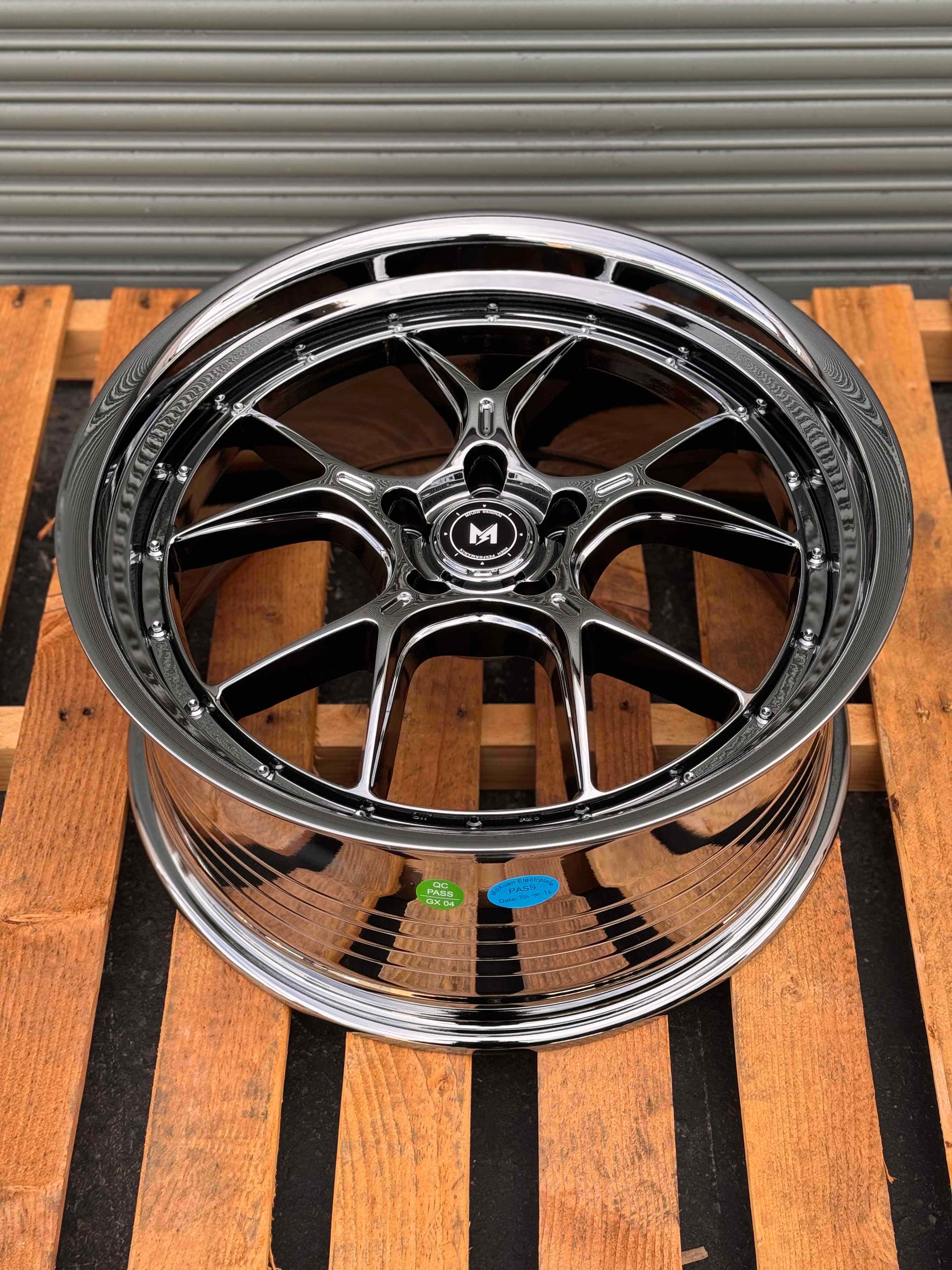 MFlow Racing MFL01 Flow Formed Machined Lip Wheels | 18"-20" | Multi Bolt