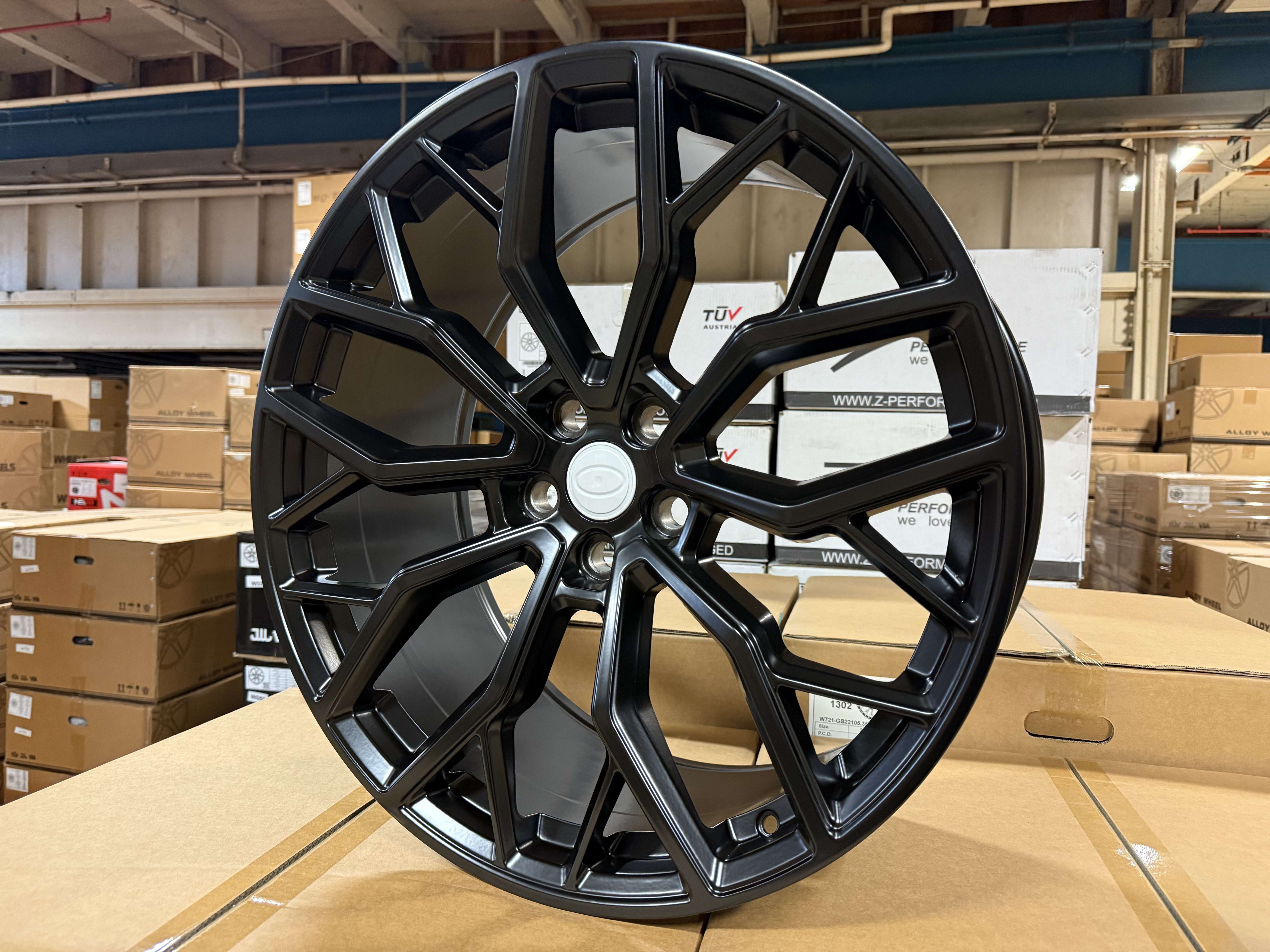 RR781 Satin Black Wheels for Range Rover | 22"